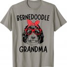 Bernedoodle Grandma Bernedoodle Dog Nana Mother's Day T-Shirt