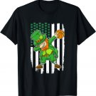 Retro USA Flag Basketball Shamrock Sports St Patricks Day T-Shirt