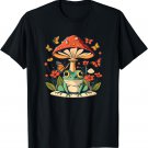 Cottagecore, old vintage aesthetic Frog And a Mushroom T-Shirt