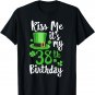 Kiss me it's my 38th Birthday St Patricks Day Shamrock Gift T-Shirt