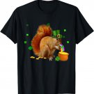 St Patricks Day Squirrel Shirt Funny Squirrel Leprechaun Hat T-Shirt