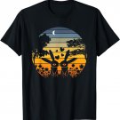 Cute Kissing Easter Rabbits Sunset Garden Nature Lover T-Shirt