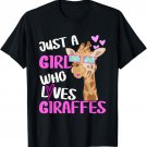 Just Girl Who Loves Giraffes | Giraffe T-Shirt