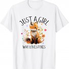 Just a Girl Who Loves Foxes very cute design T-Shirt
