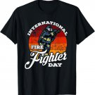 Funny heroic fireman gift idea T-Shirt
