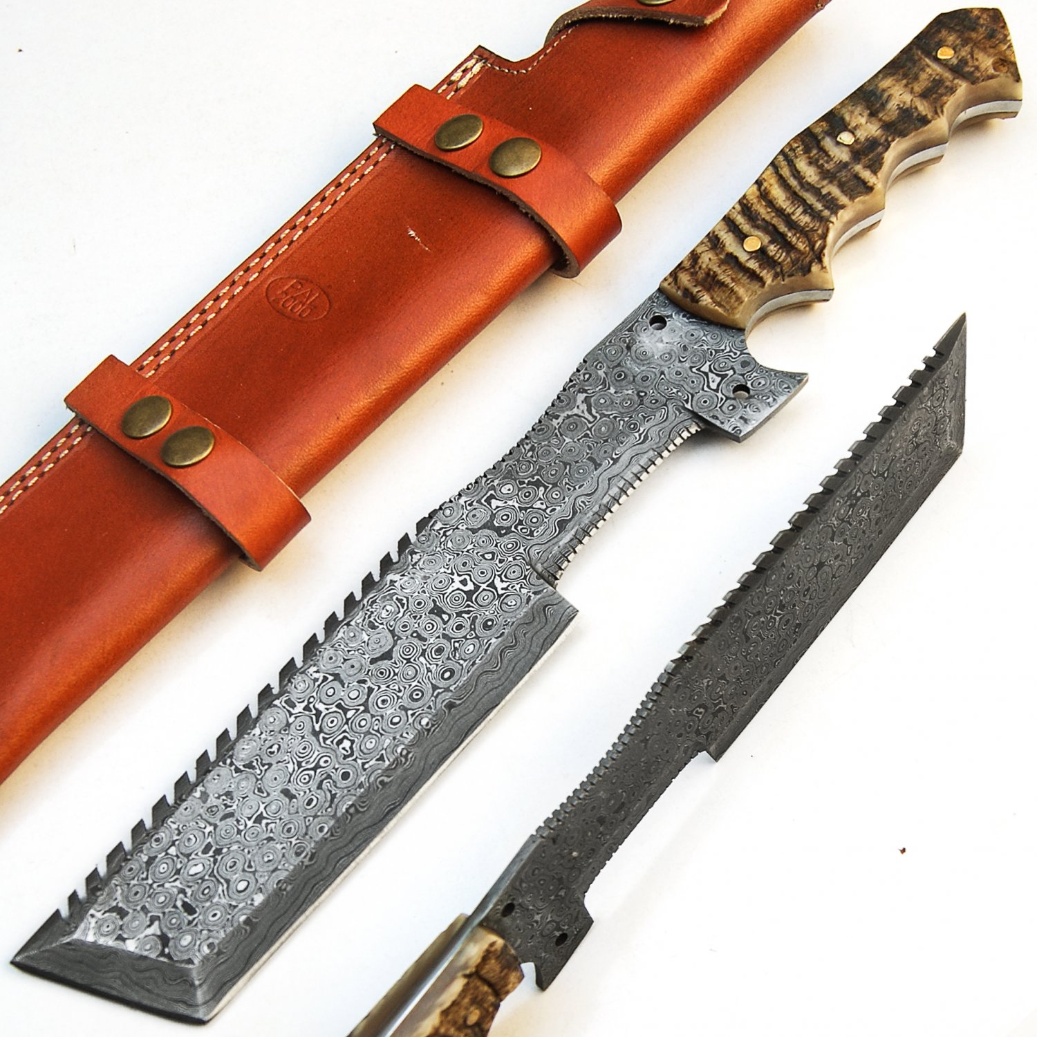 Custom Handmade Damascus Steel Hunting Tracker Knife Top Quality