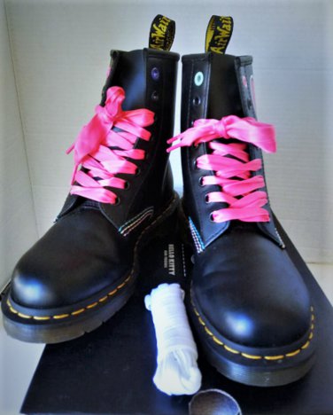 Dr Martens  HELLO KITTY 1460 HK+F Polished Smooth Boots 6 W US EU 37