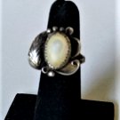 Vtg Sterling Silver Southwest Navajo Mother Pearl Feather Accented Ring Sz ~7