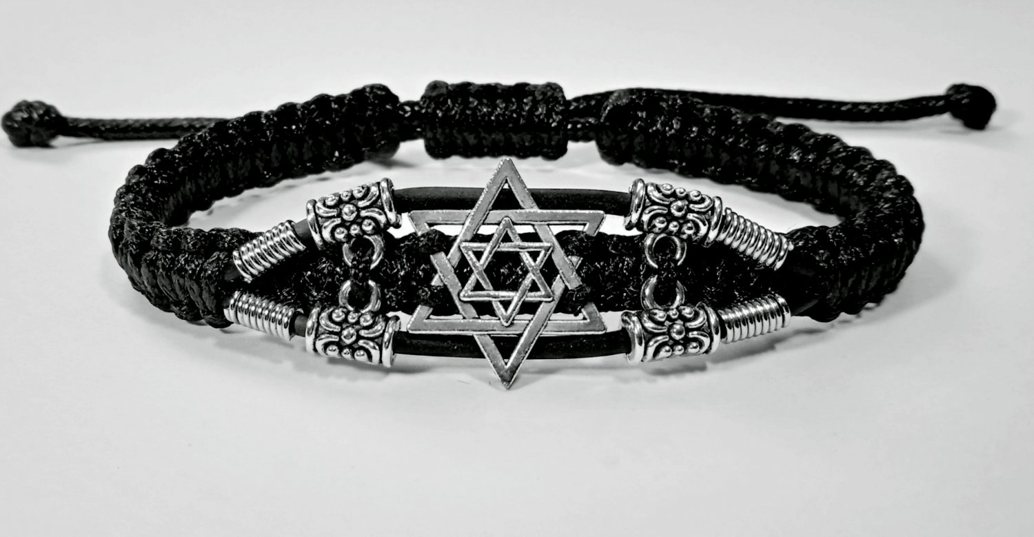 Handmade bracelet. Pentagram 2