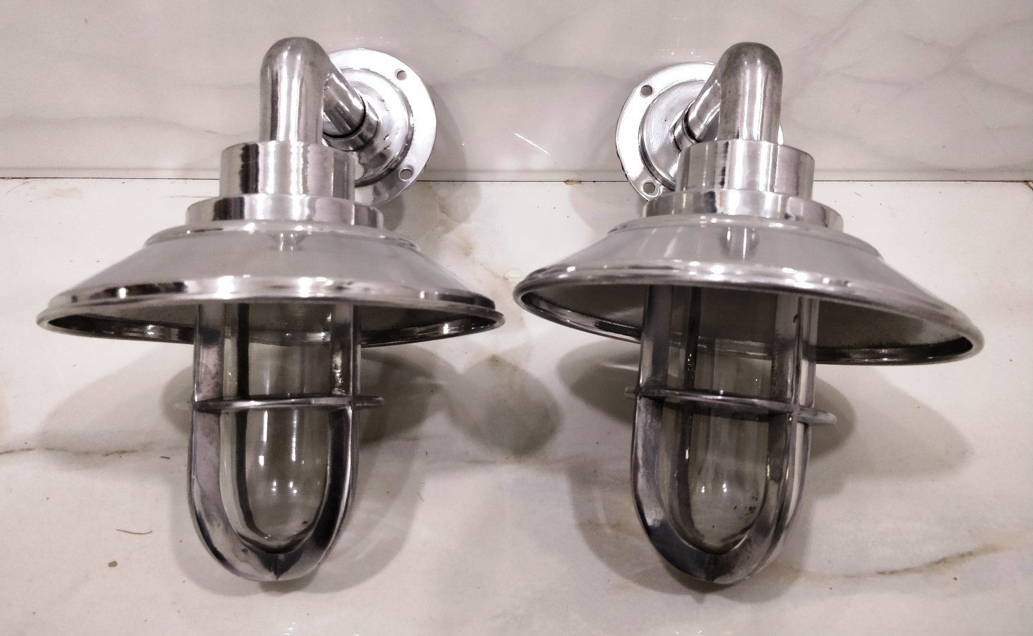 New Nautical Solid Aluminum Marine Ship Small Swan Neck Alleyway Light With Shade 2 Pieces
