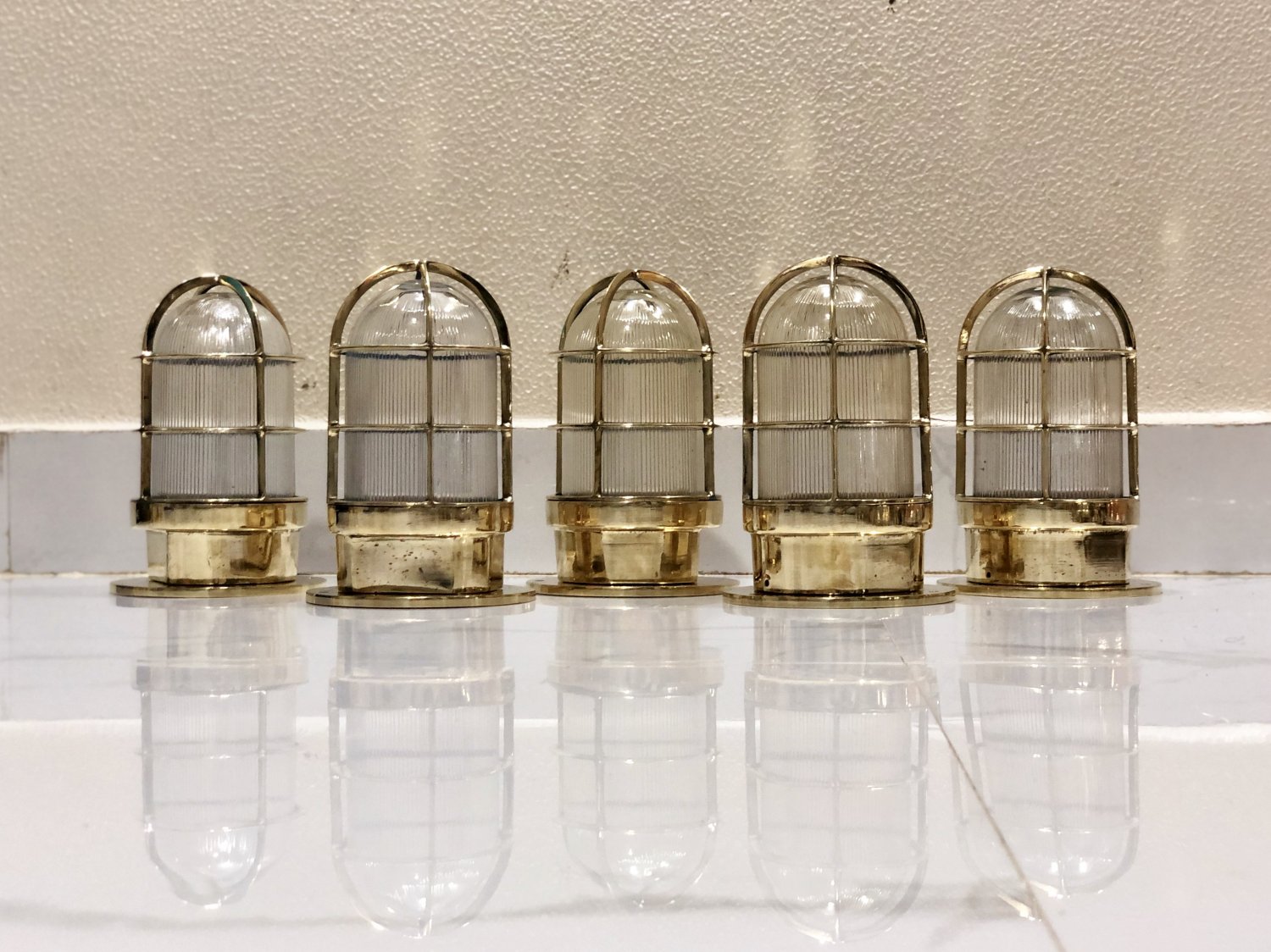 Original Reclaimed Nautical Antique Old Ship Brass Ceiling Wall Mounted Bulkhead Light 5 Pieces