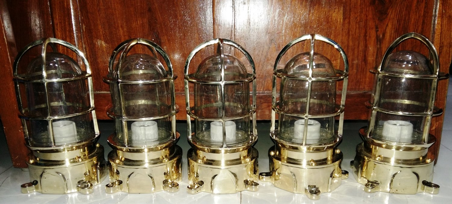 Nautical New Marine Brass Solid Ship Mount Bulkhead Passageway Light 5 Pieces