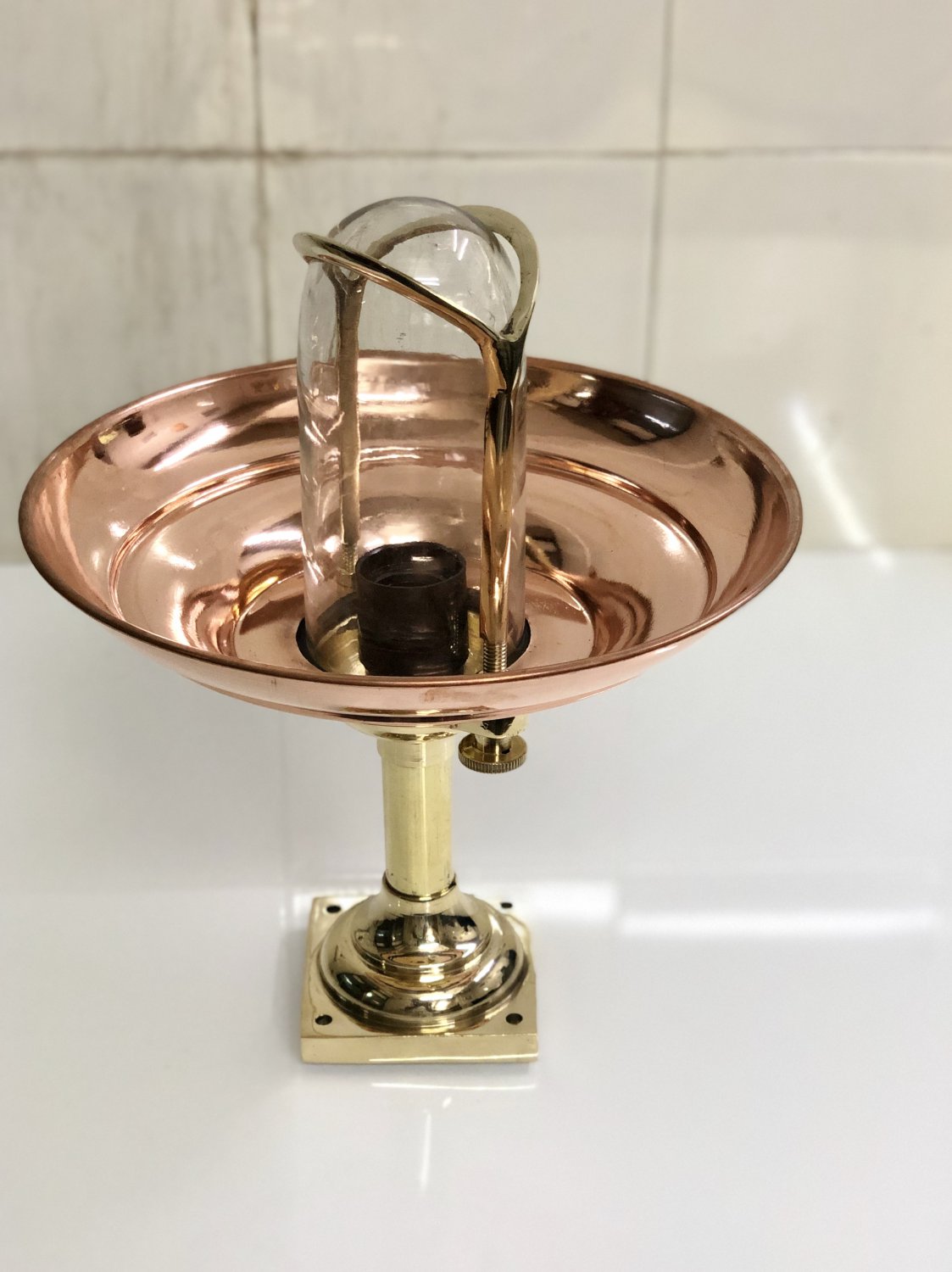 Vintage Style New Nautical Marine Mount Brass Passageway Bulkhead Lamp/Light With Shade 1 Piece
