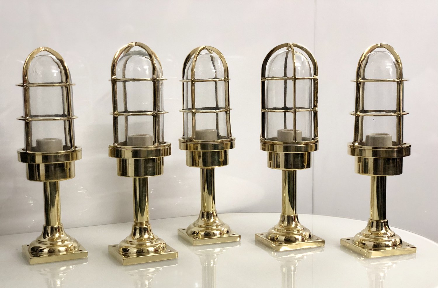 Vintage style New Nautical Marine Mount Brass Bulkhead light & Shade 5 Pieces