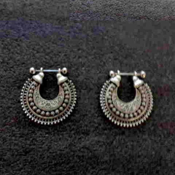 Pair ~  Flowers & Circles Nipple Bars