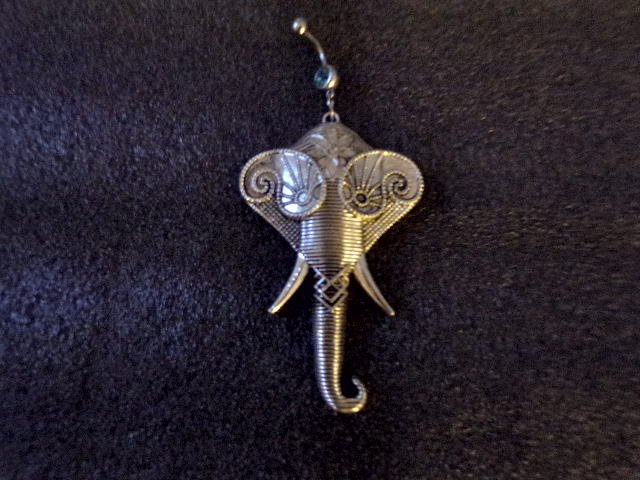 Medium Silver Dress Elephant Head Navel Barbell