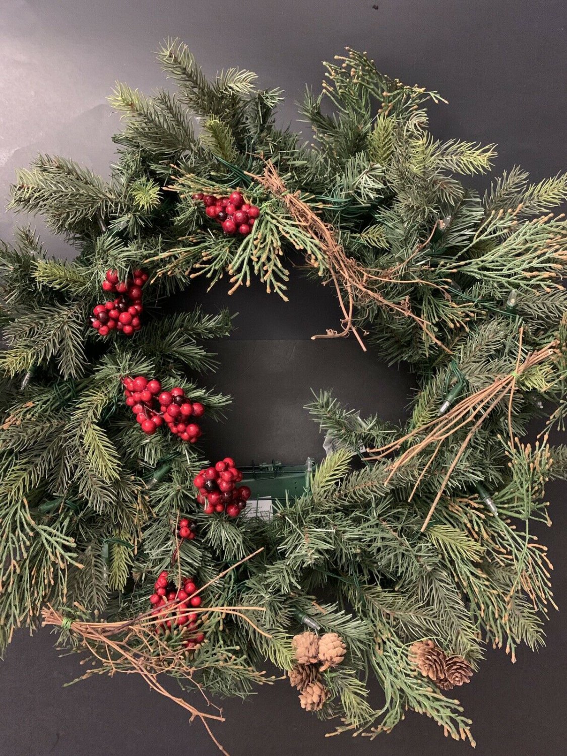 Scott Living 24&acirc;�� LED Color Flip Mixed Greenery Wreath