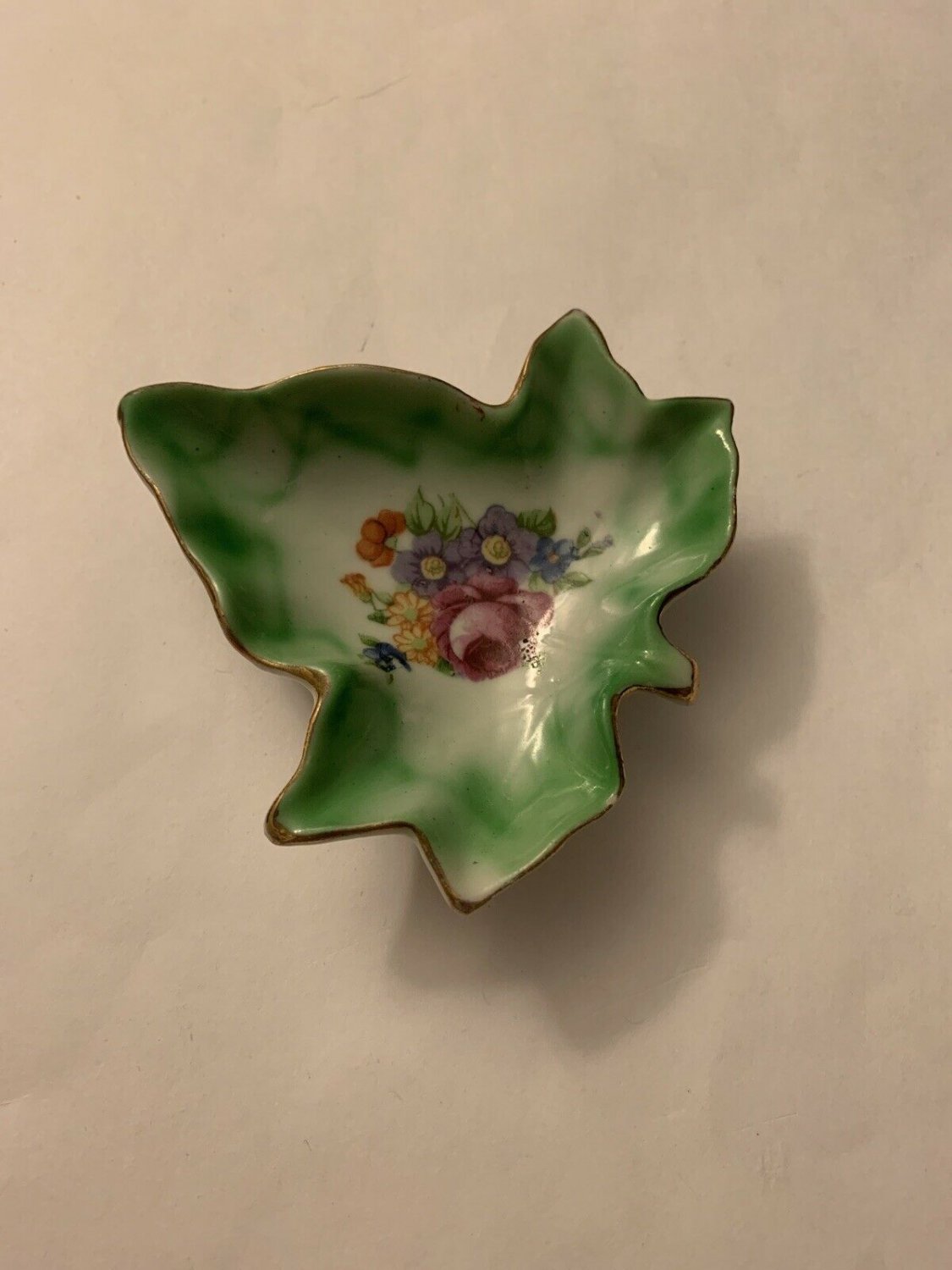 Japanese Porcelain Trinket Dish Leaf