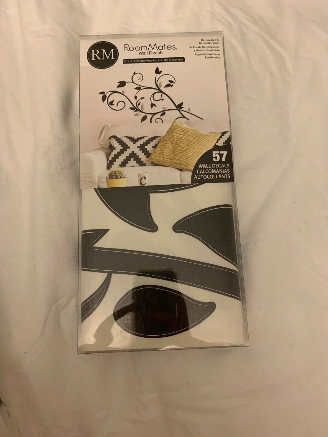 New RoomMates Removable Repositionable Reusable 57 Wall Decals Foil Leaves