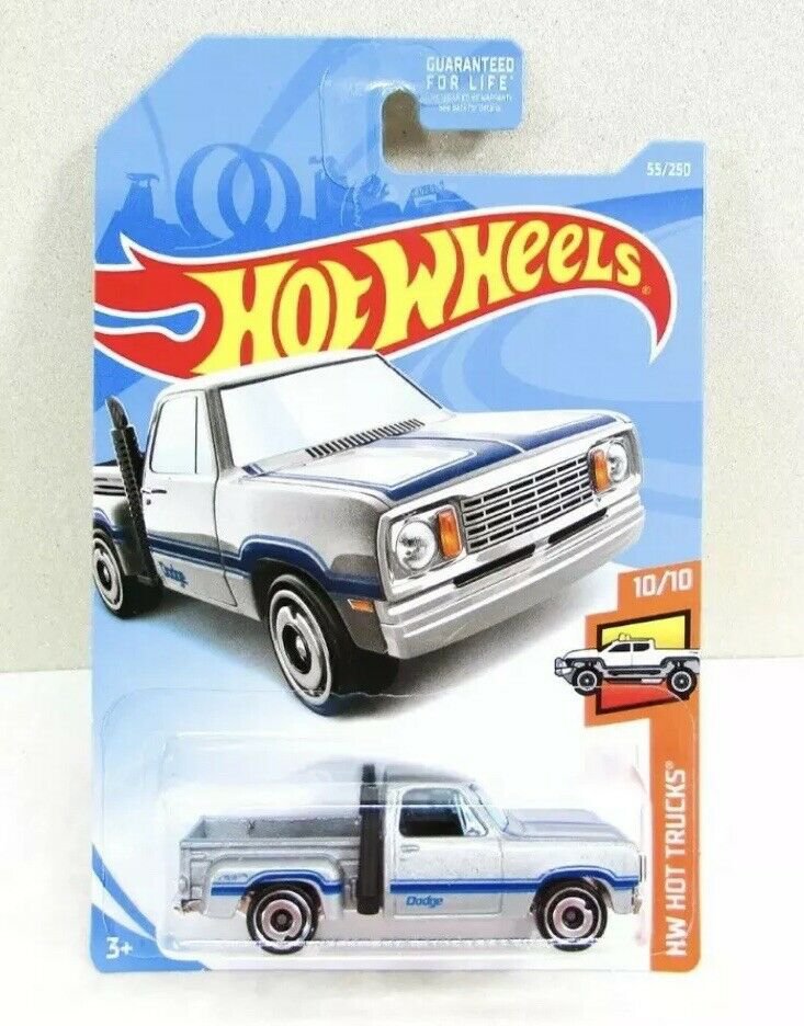 Hot Wheels 1978 Dodge Lil Red Express Truck Silver NIP Hot Trucks 2017 Malaysia