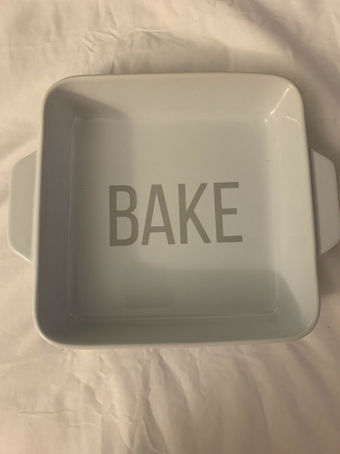 Square baking dish 8.74&acirc;��x8.74&acirc;��x2.4&acirc;�� by Jo-Ann