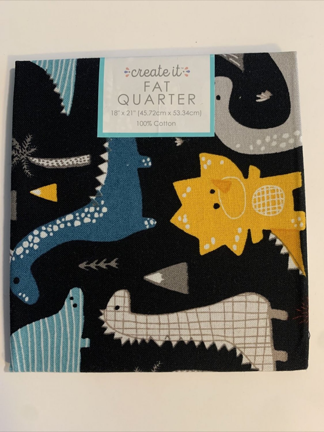 Dinosaurs Fat Quarter 18&acirc;��x21&acirc;�� Cotton