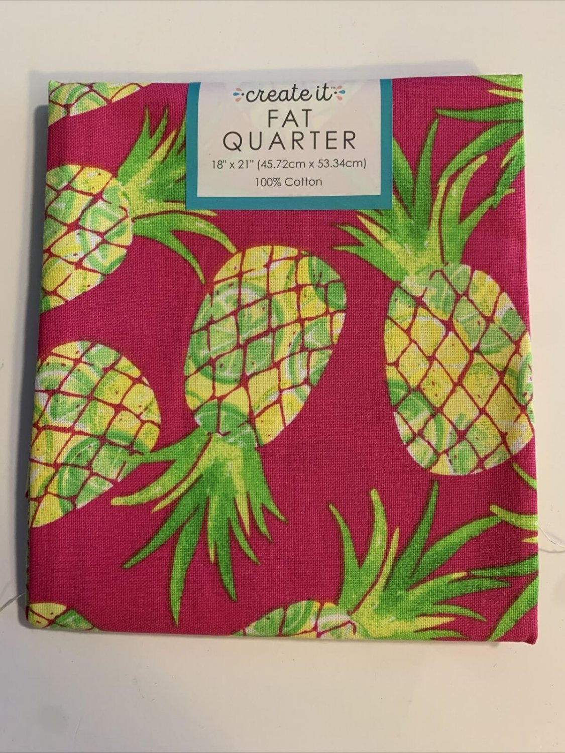 Pineapple Fat Quarter 18&acirc;��x21&acirc;�� Cotton