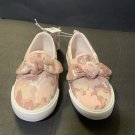 Old Navy pink camo Slip On Shoes With Bow Size - 8 toddler girls sneakers