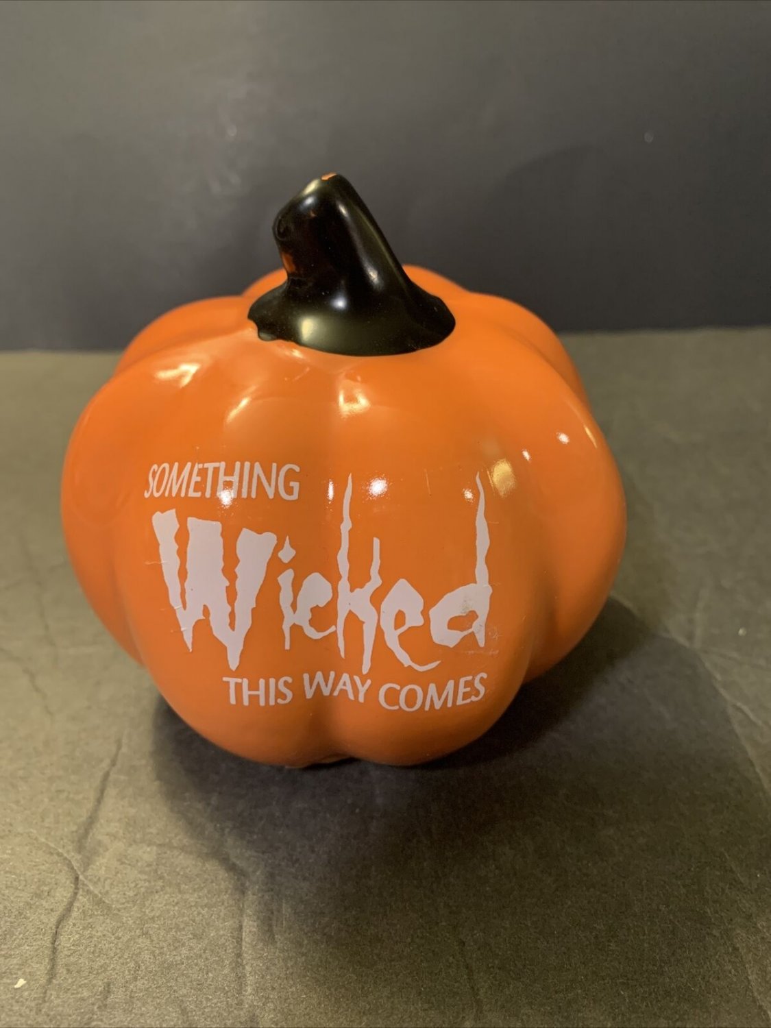 Pumpkin ceramic figurine &acirc;��Something Wicked&acirc;�� New