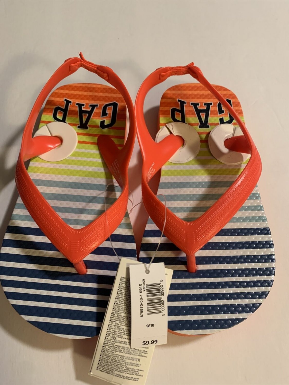 Baby Gap boys sandals 9/10 new