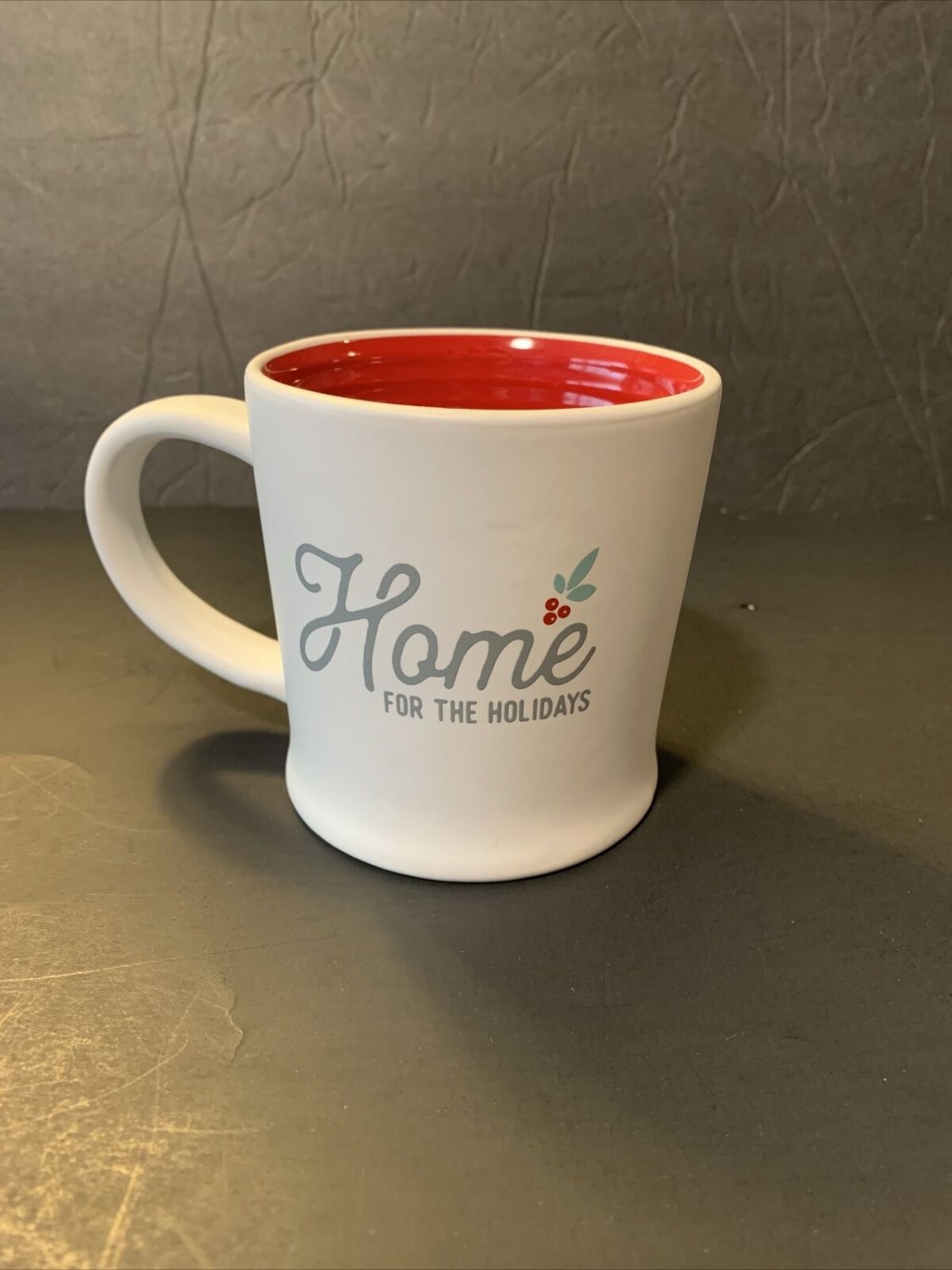 The Coffee Bean & Tea Leaf Mug Home for the Holidays
