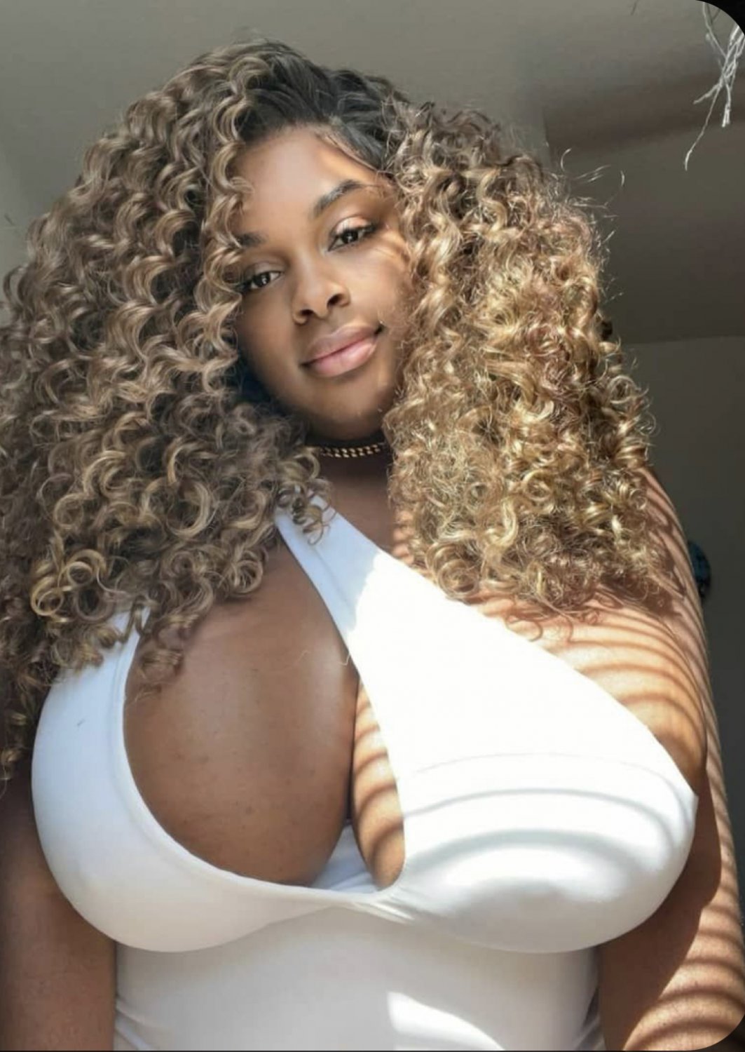 5 x 7 NUDE CURVY THICK EBONY MODEL 023516 THICKNESS
