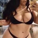 4 x 6 NUDE CURVY BRUNETTE MODEL 02383253 THICKNESS