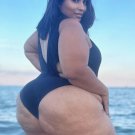 4 x 6 NUDE CURVY BRUNETTE MODEL 0238884 THICKNESS 4 x 6 NUDE CURVY BRUNETTE MODEL 0238884 THICKNESS
