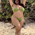 4 x 6 NUDE CURVY MODEL 0239167 THICKNESS