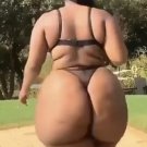 5 x 7 NUDE CURVY BUSTY MODEL 02396332 THICKNESS