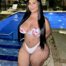 8 x 10 NUDE CURVY BUSTY MODEL 2397235 THICKNESS