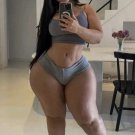 4 x 6 NUDE CURVY BUSTY MODEL 23956035 THICKNESS BOOTY