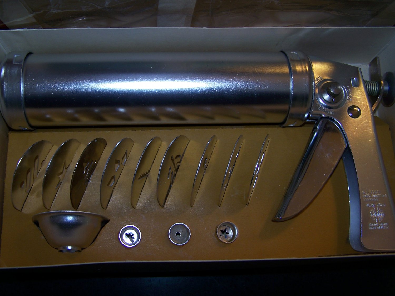 Wear Ever COOKIE GUN Candy Pastry Cookie Press WearEver Vintage