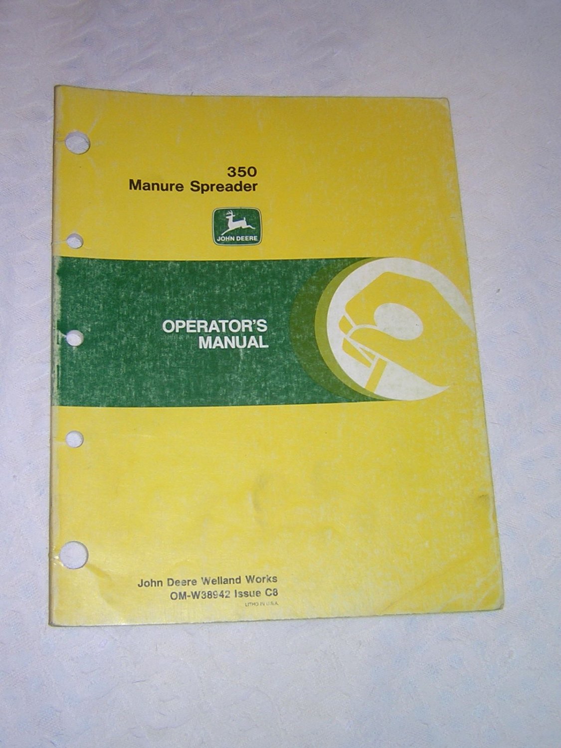 John Deere 350 Manure Spreader Operator’s Manual