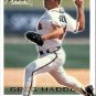 2001 Fleer Focus 47 Greg Maddux