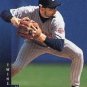1997 Donruss 25 Chuck Knoblauch