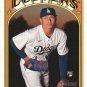 2021 Topps Heritage 577 Victor Gonzalez RC