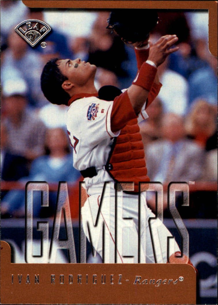 1997 Leaf 384 Ivan Rodriguez GM