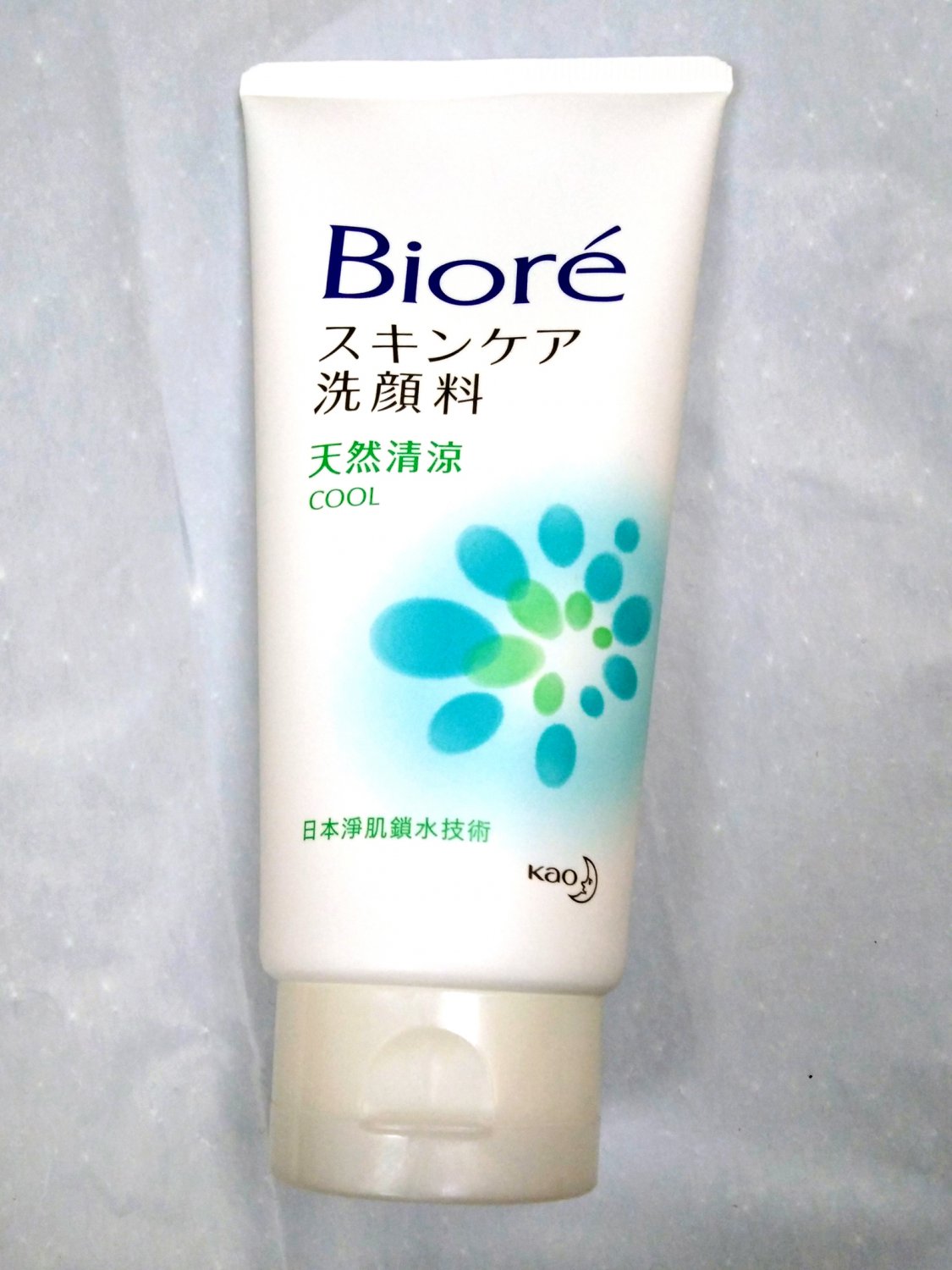 Japan Kao Biore Facial Foam Cool 100g ladies skin care face wash cleanser