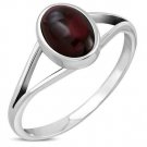 Simple Garnet Stone Silver Ring, Size 8 US, 925 Solid Sterling Silver