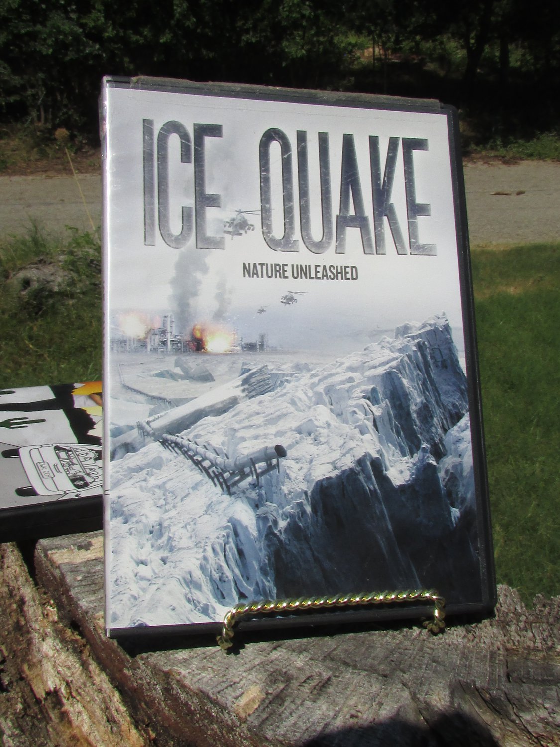 Ice Quake - DVD