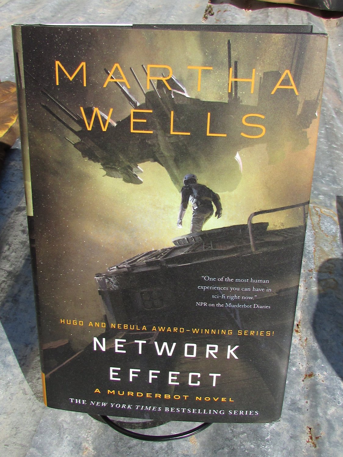 Network Effect: A Murderbot Novel (The Murderbot Diaries, 5) hardcover