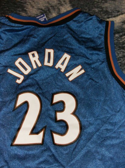 michael jordan jersey youth