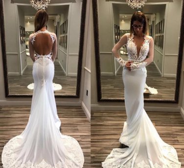 Sexy Long Sleeves Mermaid Wedding Dresses Plunging Neckline Backless Lace Appliqued Bridal Gowns